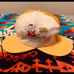 Vintage wild drinking novelty Double brim hat.